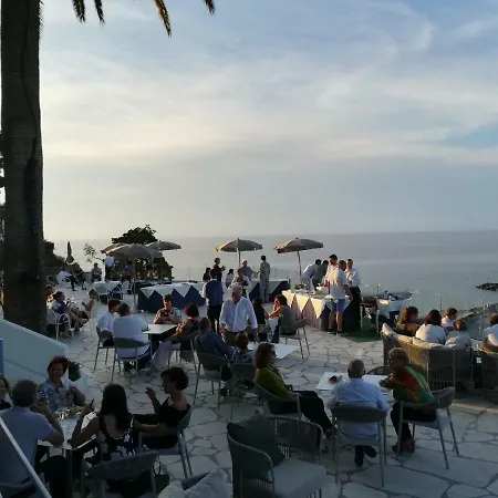 Gran Paradiso מלון 4*