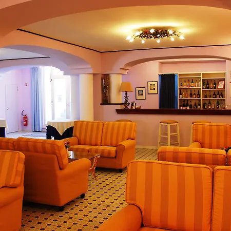 Отель Gran Paradiso