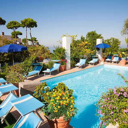 Отель Gran Paradiso 4*