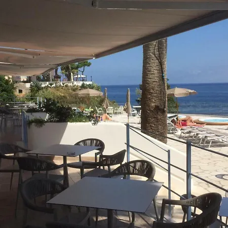 Gran Paradiso Отель 4*