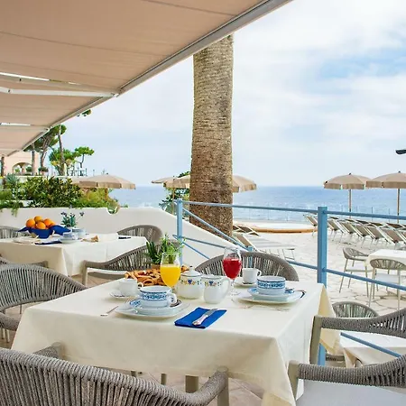 Gran Paradiso Отель 4*