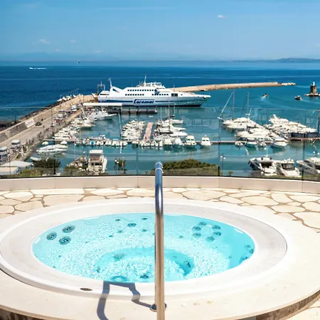 Gran Paradiso 4* كازاميتْشيولا تيرمي